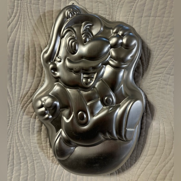 Vtg 1989 Wilton Super Mario Brothers Cake Pan 2105 - 2989 Nintendo Inc - Picture 2 of 2